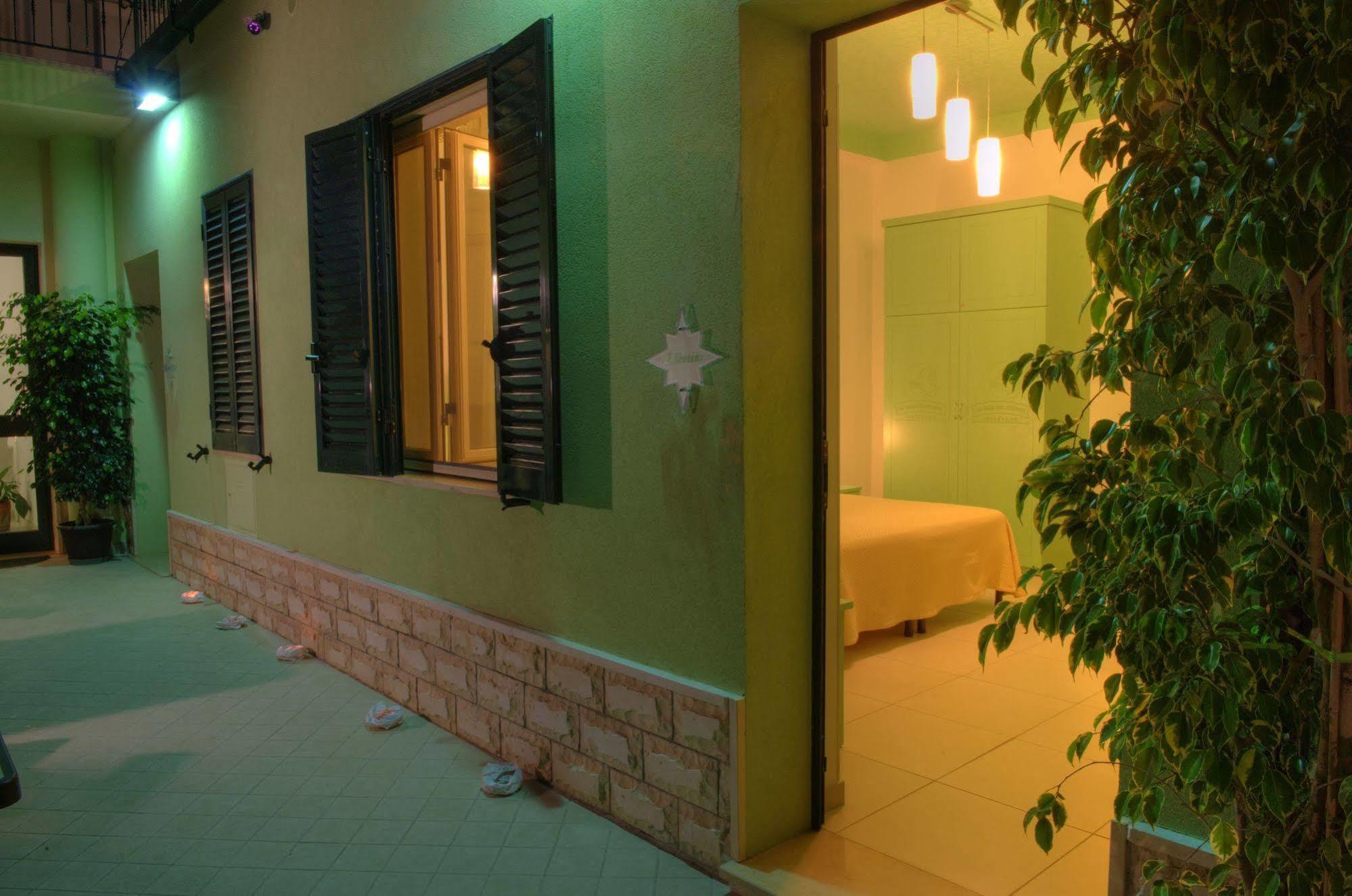 La Casa Del Nonno Bed & Breakfast Campomarino  Ngoại thất bức ảnh