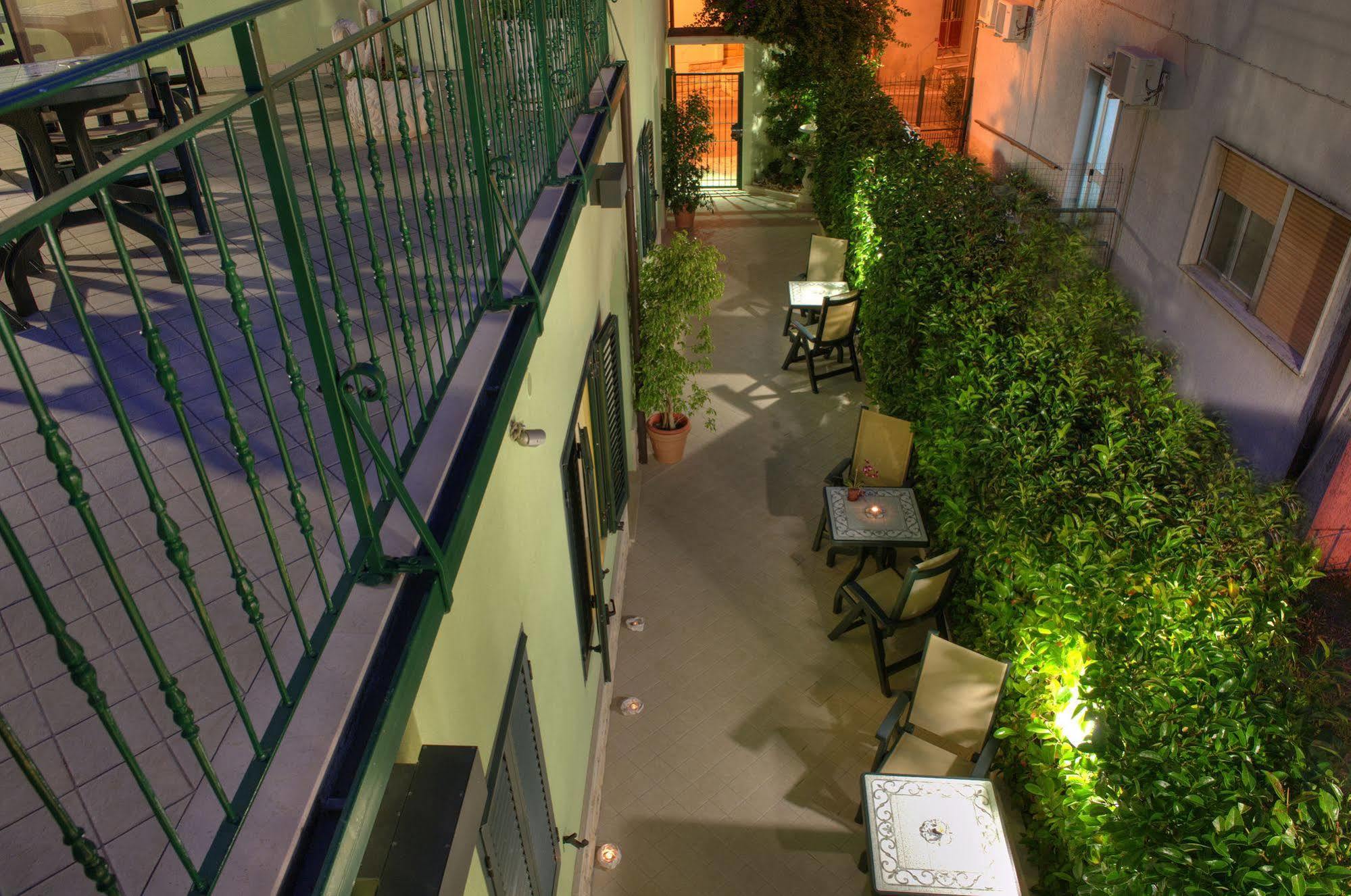 La Casa Del Nonno Bed & Breakfast Campomarino  Ngoại thất bức ảnh